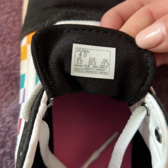 Juniors size 4 multicolored checkered vans - Picture 4 of 4